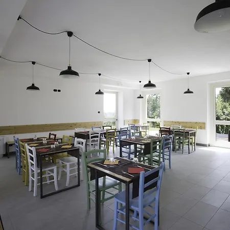 Cascina Monte Diviso Albergue Gallarate