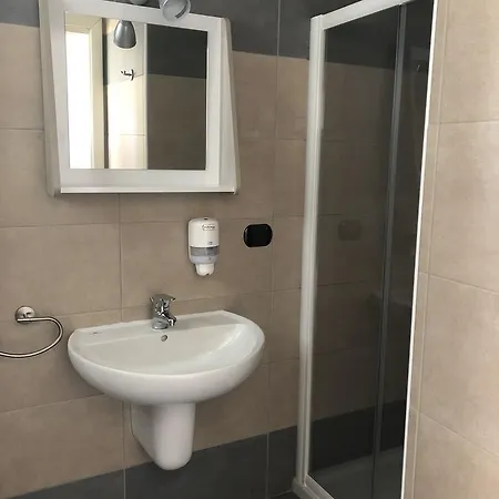 Cascina Monte Diviso Albergue Gallarate